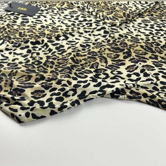 L & B Lucky and Blessed Women’s Plus Leopard Print Shirt Size 3X - Picture 5 of 11